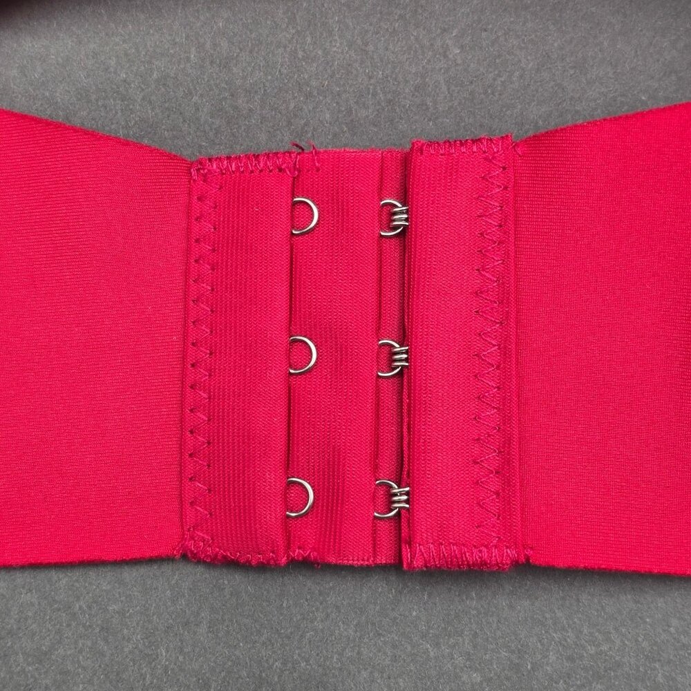 Strm Line Intimates Bra 42C Triple Hook Eye Red Tee Shirt Bra Soft Cup - Picture 4 of 4